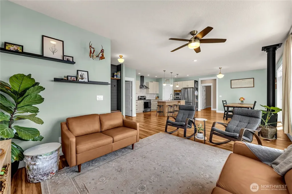 251 Shipview Road Kalama WA 98625