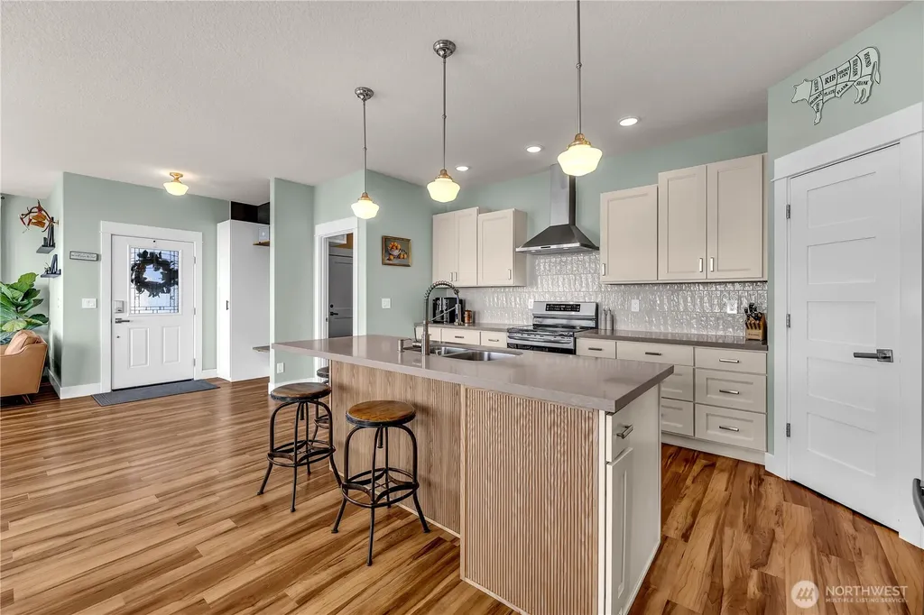251 Shipview Road Kalama WA 98625