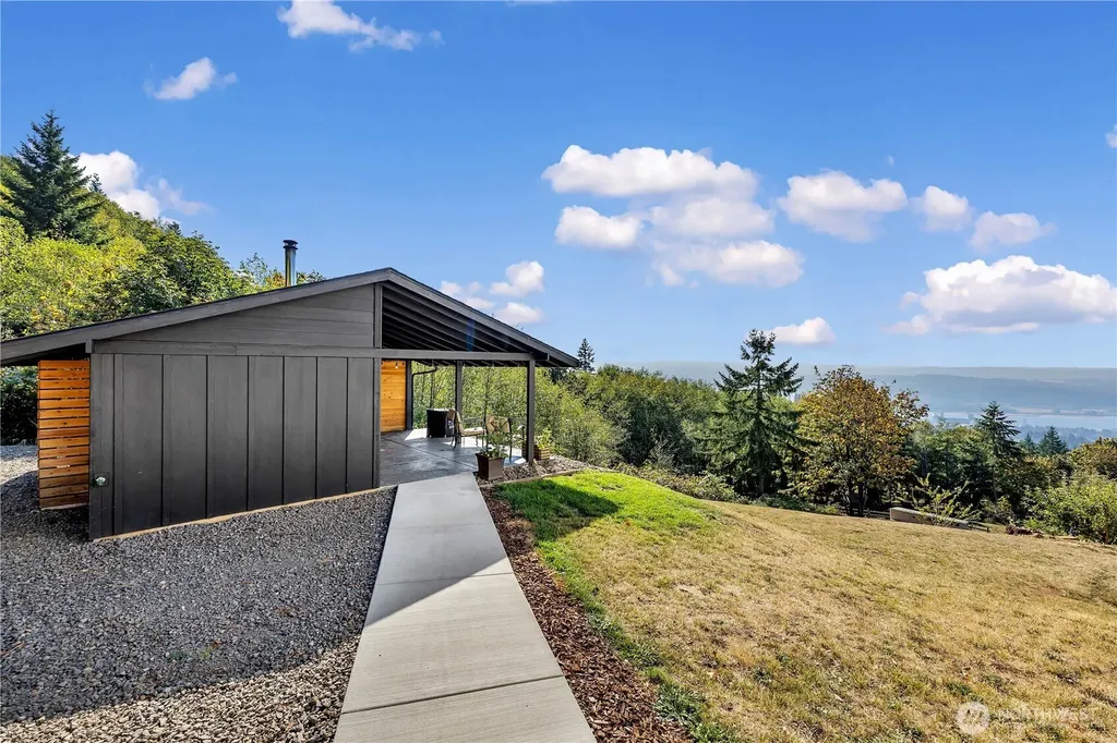 251 Shipview Road Kalama WA 98625