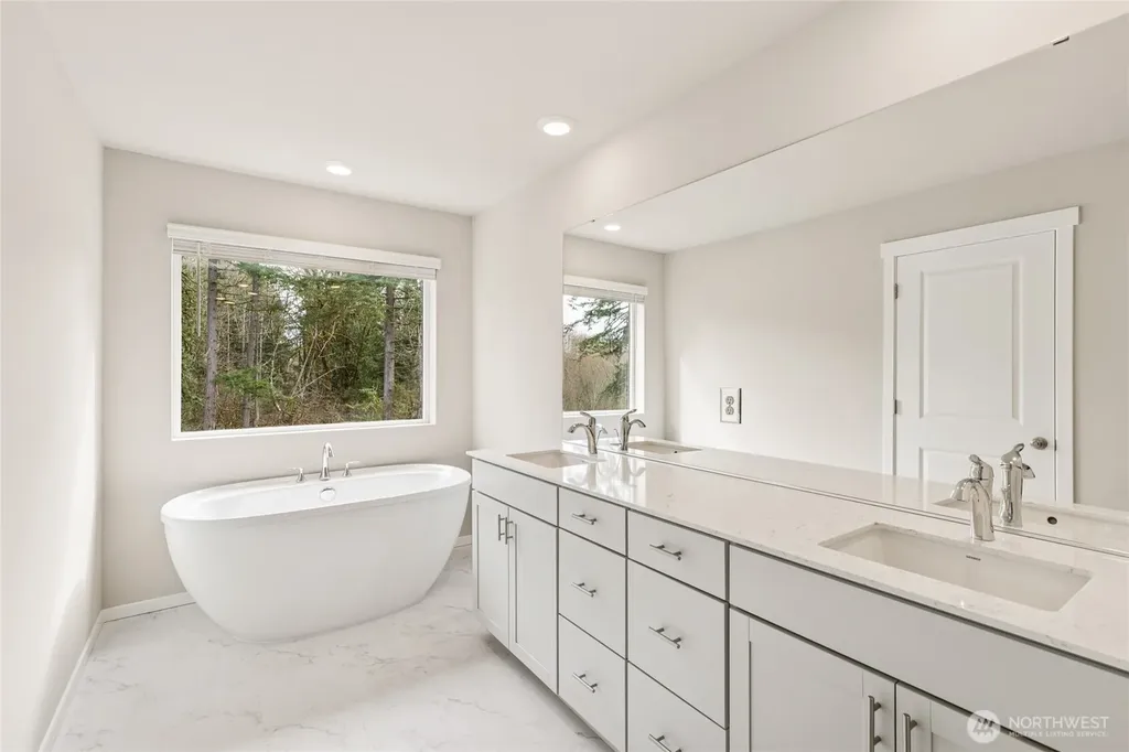 2443 Trailside Drive NE Olympia WA 98506