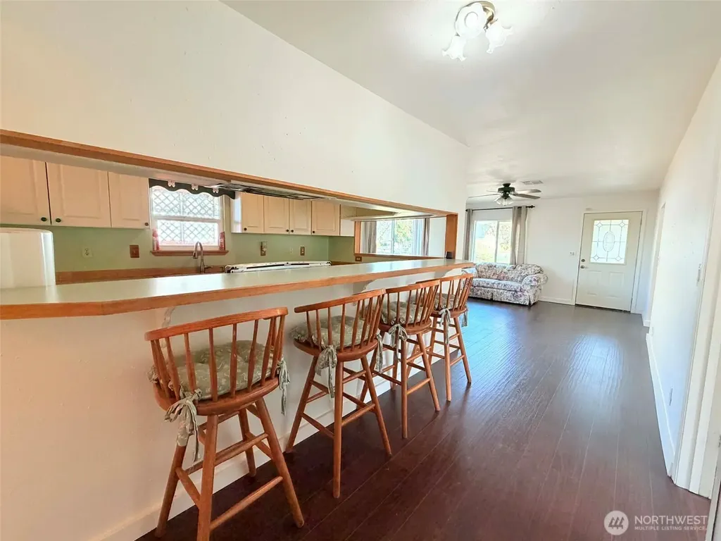 2006 W 2nd Street Aberdeen WA 98520