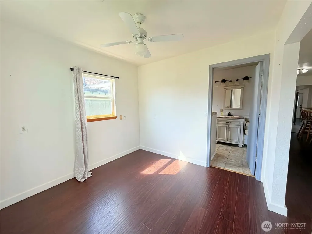 2006 W 2nd Street Aberdeen WA 98520