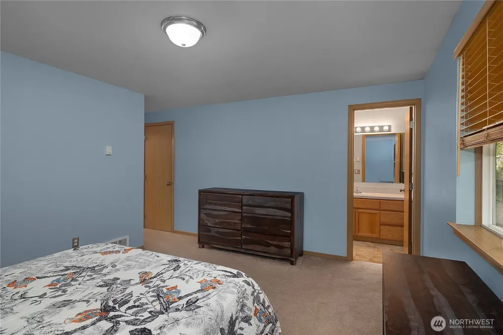 220 E Moore Lane Shelton WA 98584