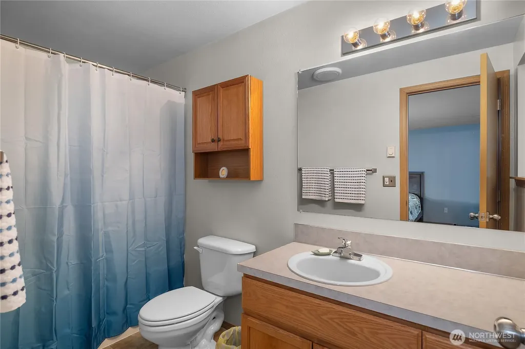 220 E Moore Lane Shelton WA 98584
