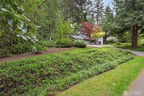 4320 Palomino Drive NE Bainbridge Island WA 98110