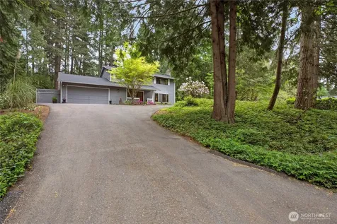 4320 Palomino Drive NE Bainbridge Island WA 98110