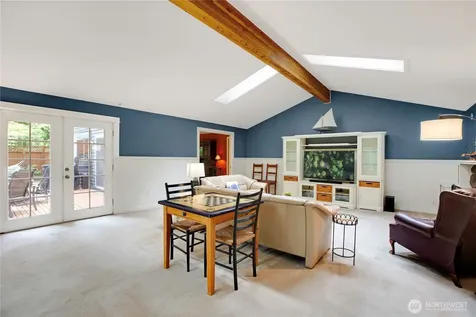 4320 Palomino Drive NE Bainbridge Island WA 98110