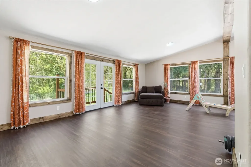 490 Coma Road Vader WA 98593