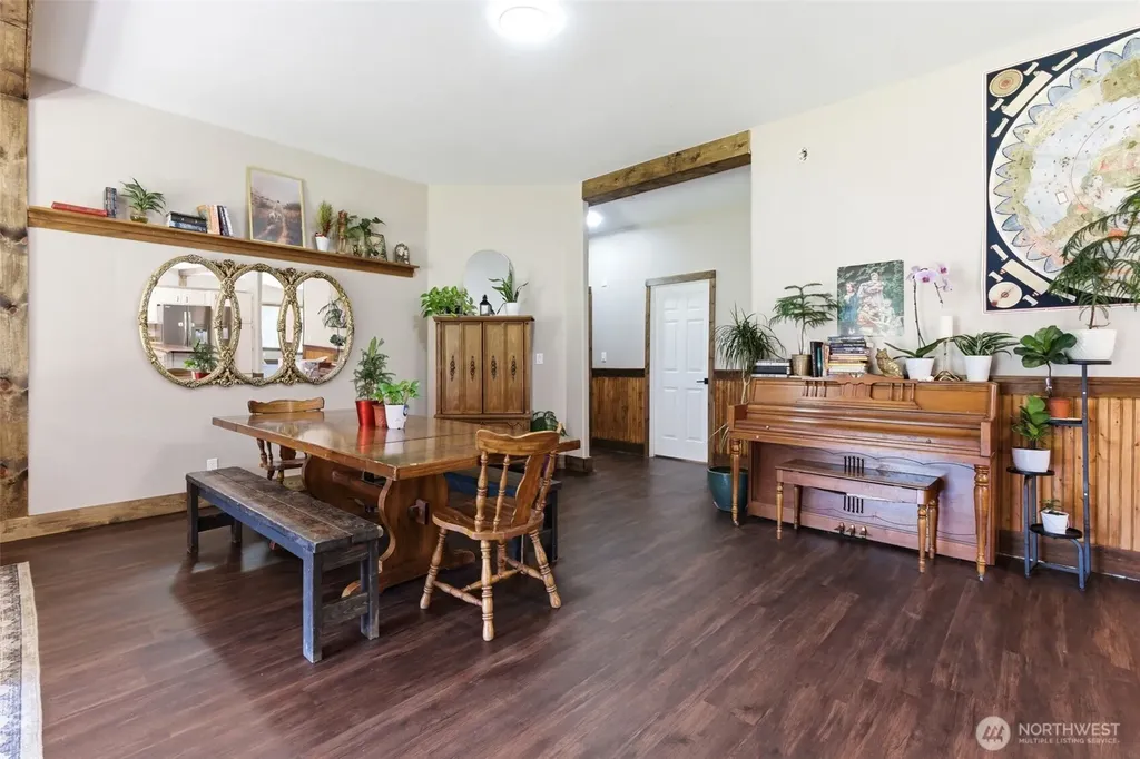 490 Coma Road Vader WA 98593