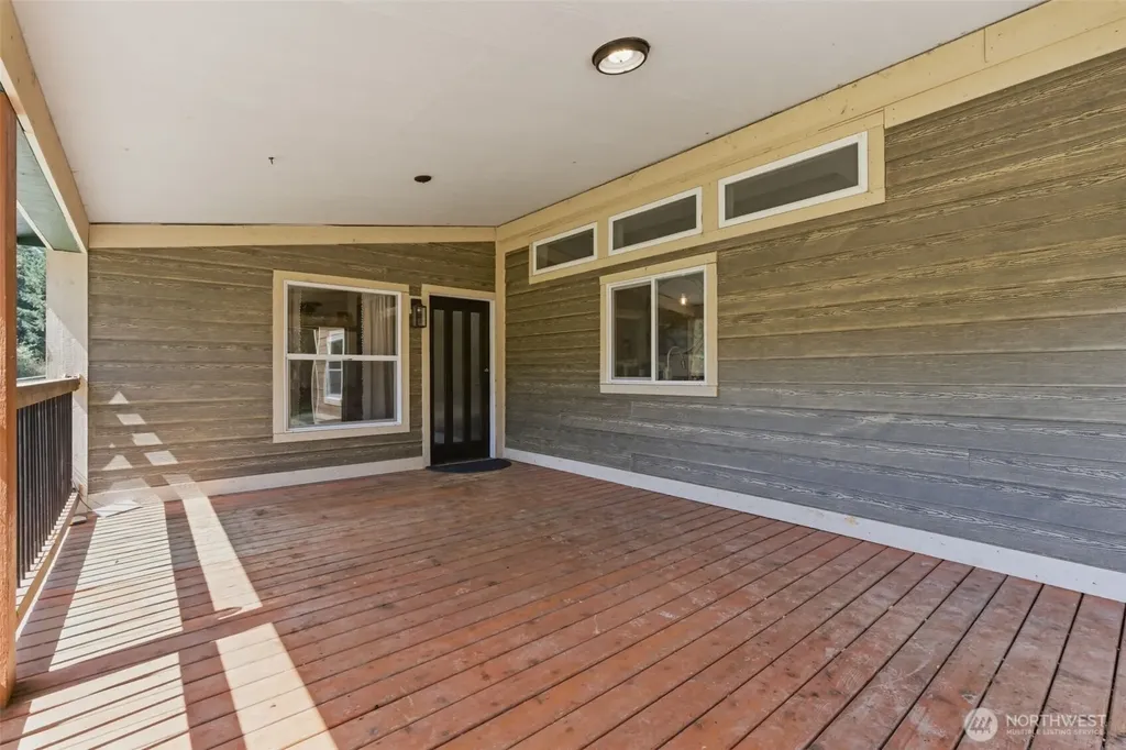 490 Coma Road Vader WA 98593