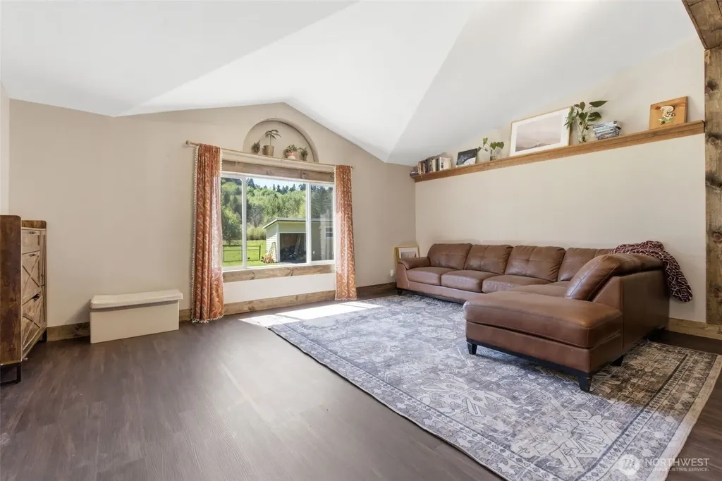 490 Coma Road Vader WA 98593
