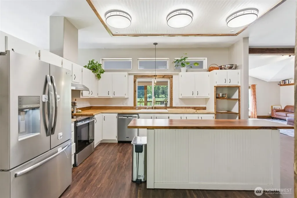 490 Coma Road Vader WA 98593