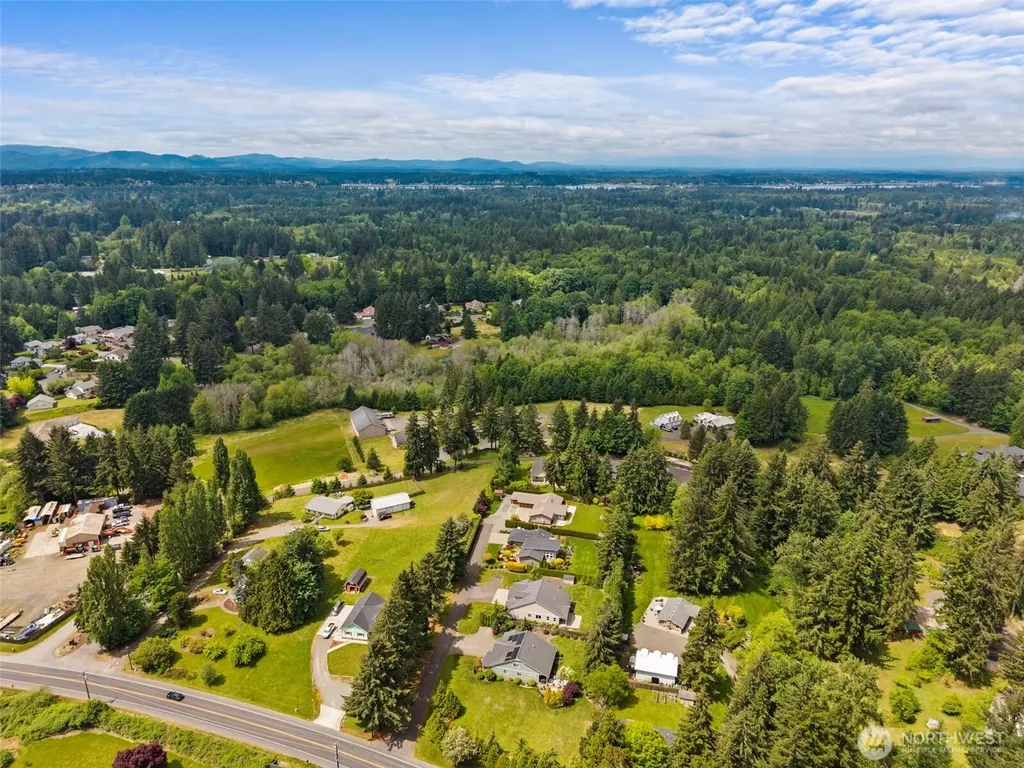 2843 South Bay Road NE Olympia WA 98506