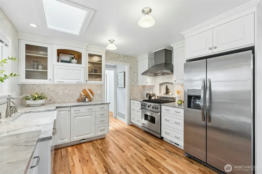 13606 Woodinville Redmond Road NE Redmond WA 98052