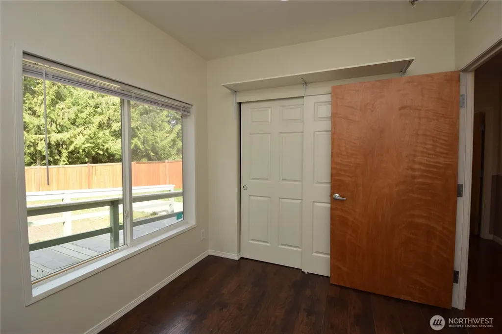 1707 Ginger Place E Port Orchard WA 98366