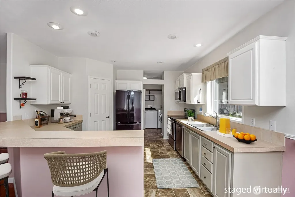 1707 Ginger Place E Port Orchard WA 98366