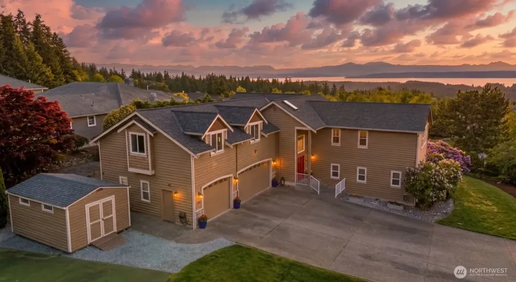 108 Glacier Peak Drive Camano Island WA 98282