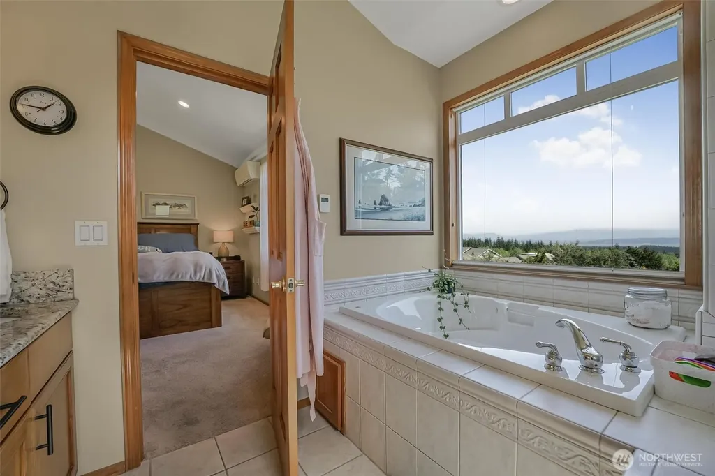 108 Glacier Peak Drive Camano Island WA 98282