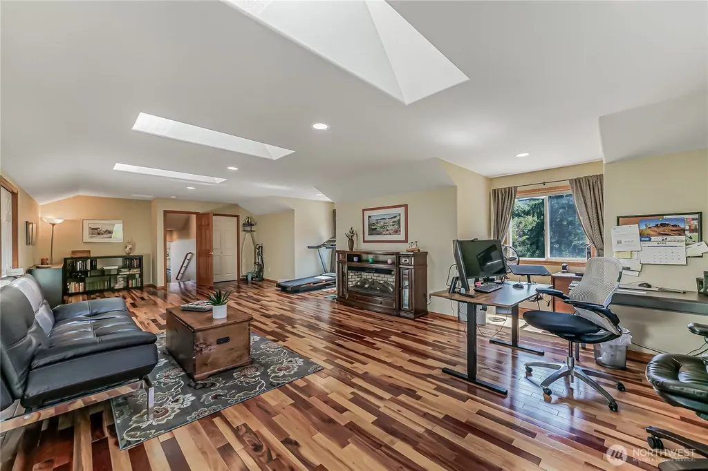 108 Glacier Peak Drive Camano Island WA 98282