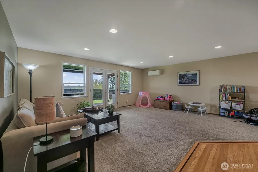 108 Glacier Peak Drive Camano Island WA 98282