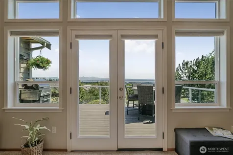 108 Glacier Peak Drive Camano Island WA 98282