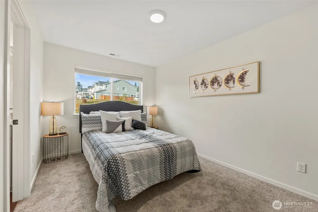 10049 Kings Landing Avenue NW Bremerton WA 98311