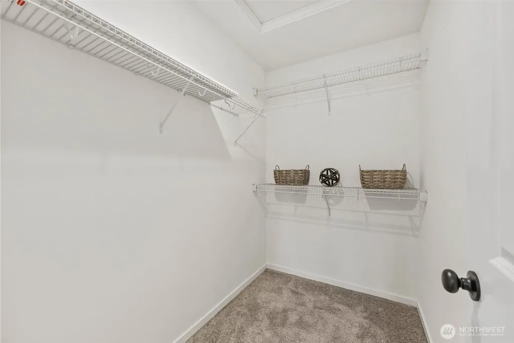 10049 Kings Landing Avenue NW Bremerton WA 98311