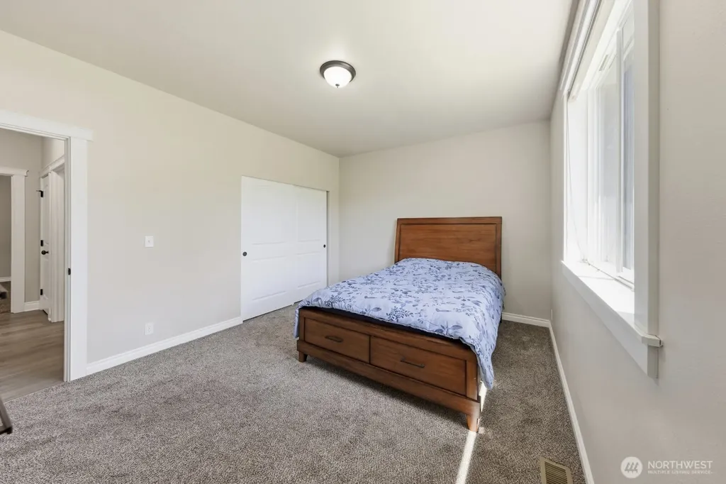 14519 119th Way SE Yelm WA 98597