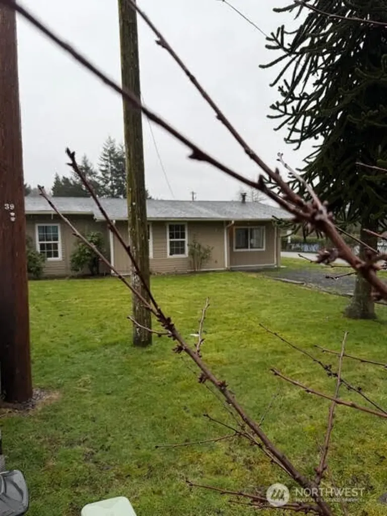 2 Evergreen Village Lane Elma WA 98541