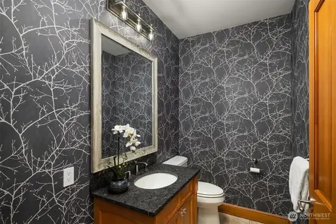 26345 NE 34th Street Redmond WA 98053