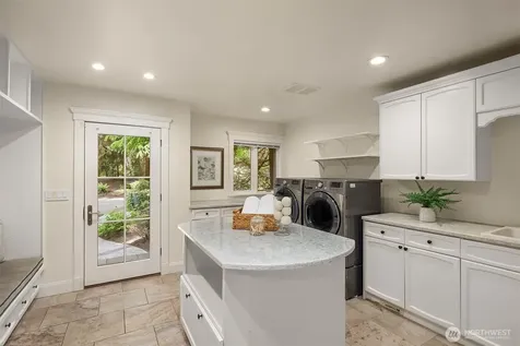 26345 NE 34th Street Redmond WA 98053