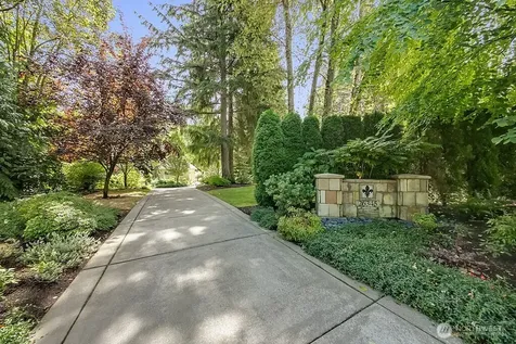 26345 NE 34th Street Redmond WA 98053