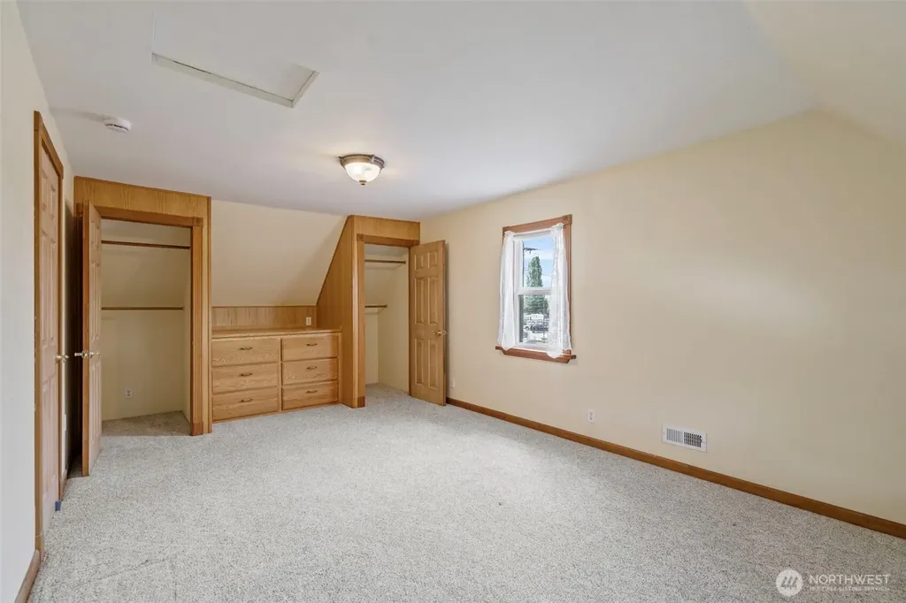 1201 N Tower Avenue Centralia WA 98531