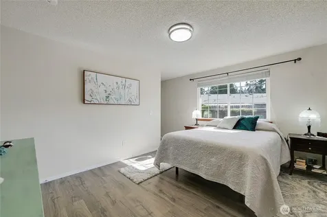 4273 Pioneer Place SE Port Orchard WA 98366