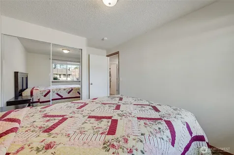 4273 Pioneer Place SE Port Orchard WA 98366