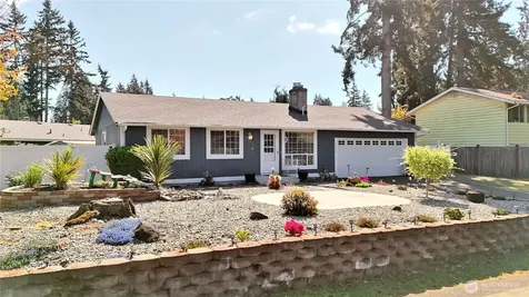 4273 Pioneer Place SE Port Orchard WA 98366