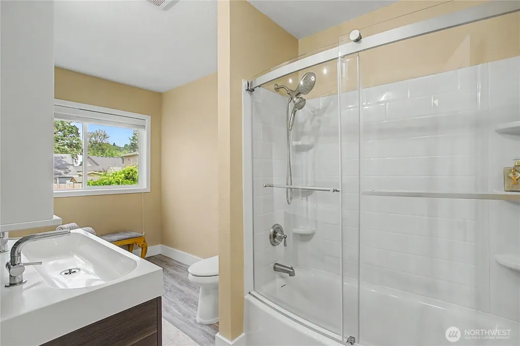 1035 5th Street Washougal WA 98671