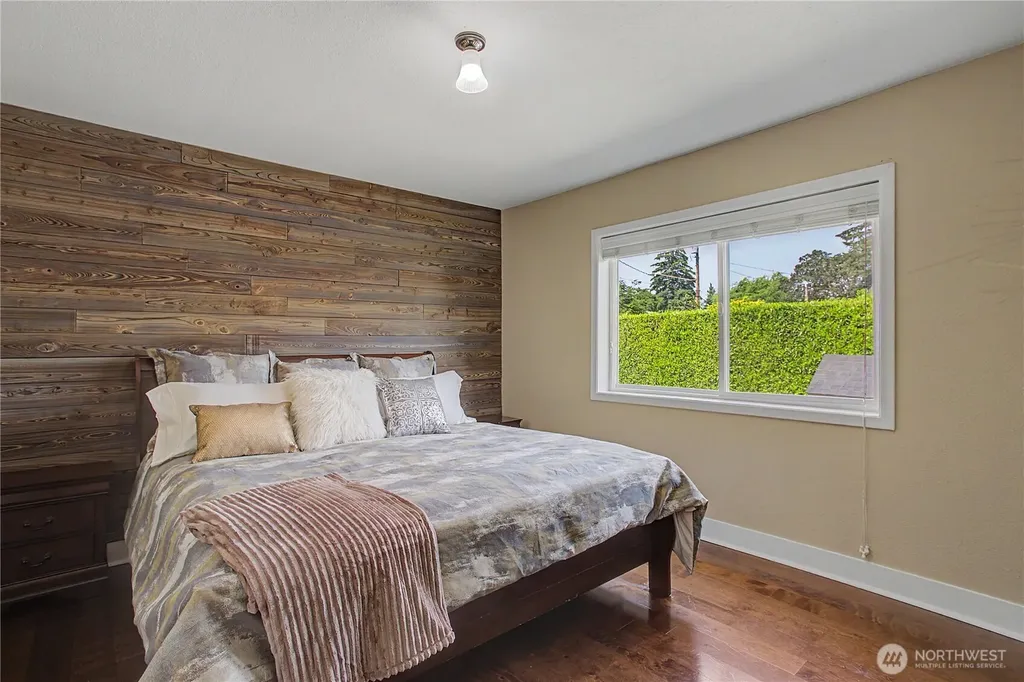 1035 5th Street Washougal WA 98671