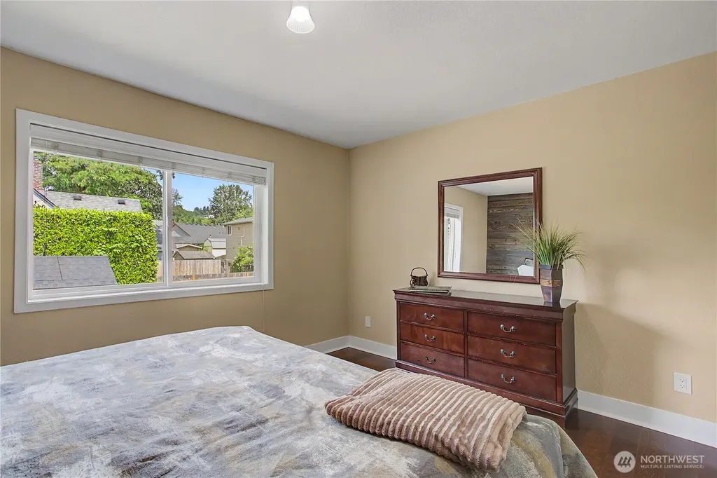 1035 5th Street Washougal WA 98671