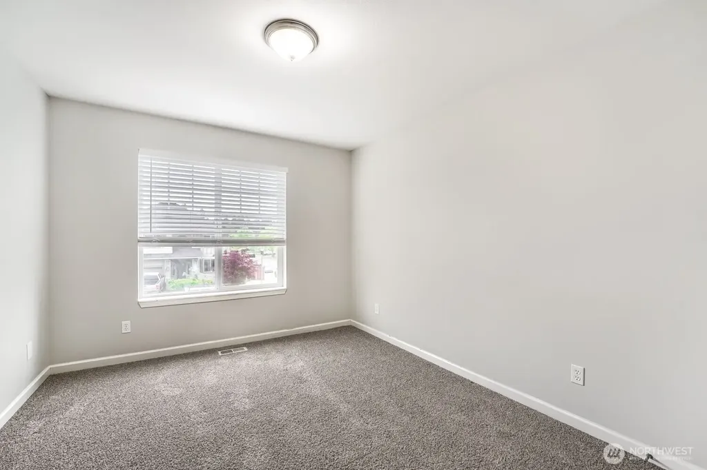 3526 181st Street E Tacoma WA 98446