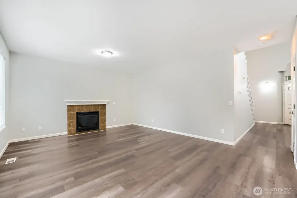 3526 181st Street E Tacoma WA 98446
