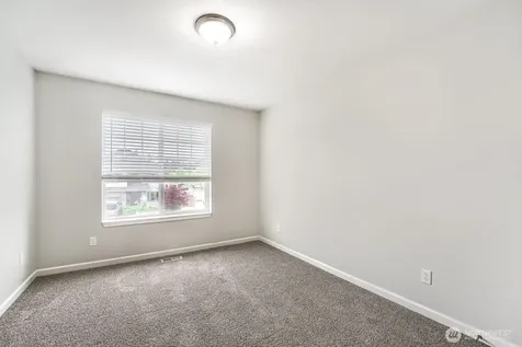 3526 181st Street E Tacoma WA 98446