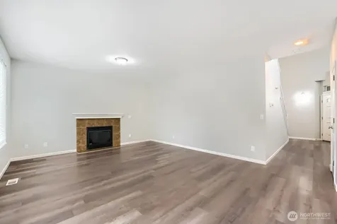3526 181st Street E Tacoma WA 98446