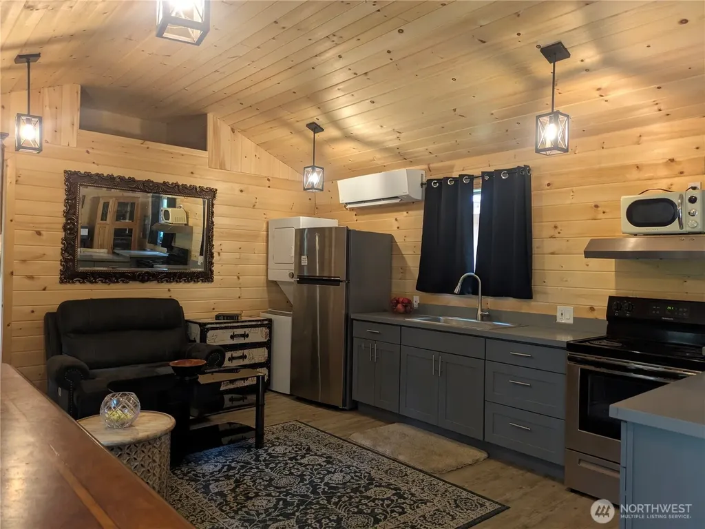 60099 State Route 20 Marblemount WA 98267
