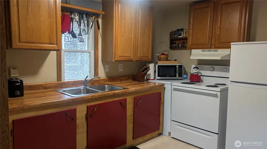 60099 State Route 20 Marblemount WA 98267