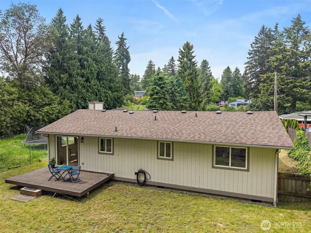 11726 8th Avenue S Burien WA 98168