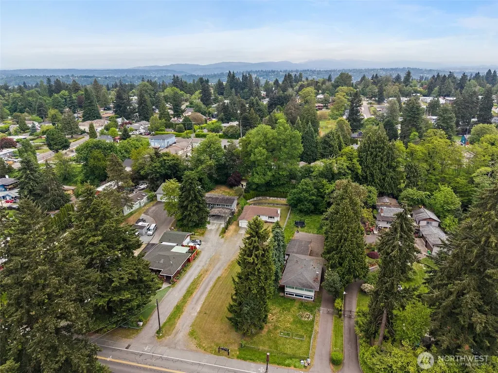 11726 8th Avenue S Burien WA 98168
