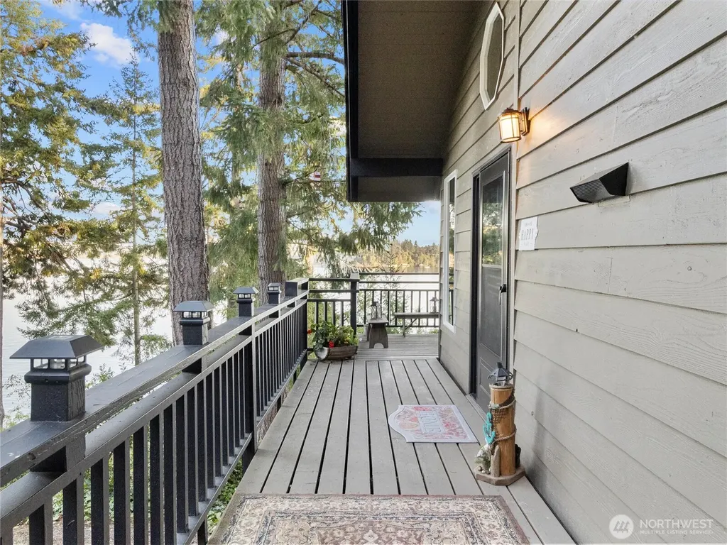 170 E Camus Drive Shelton WA 98584