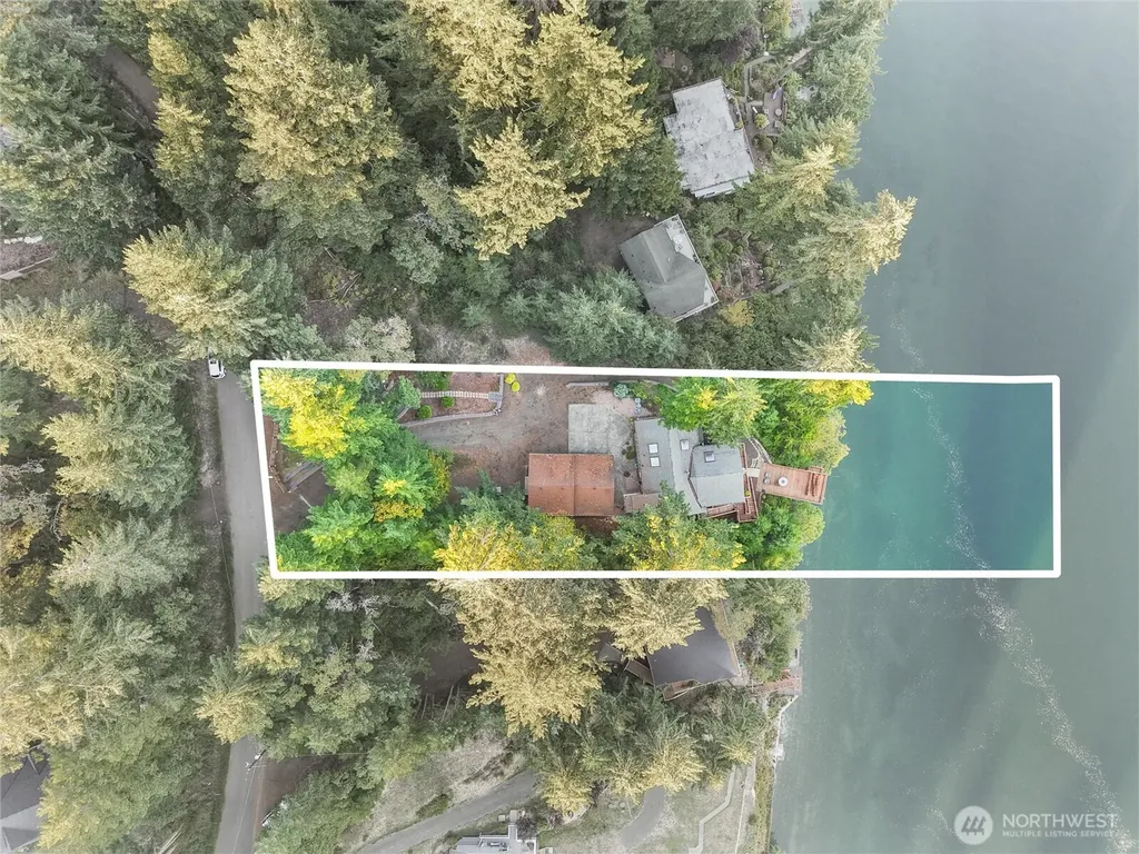 170 E Camus Drive Shelton WA 98584