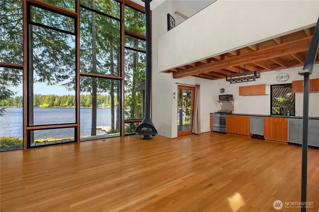 451 E Ballantrae Drive Shelton WA 98584